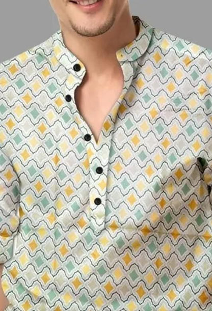 TrendLoom Mens Printed Spread Collar Shirt - Regular Fit