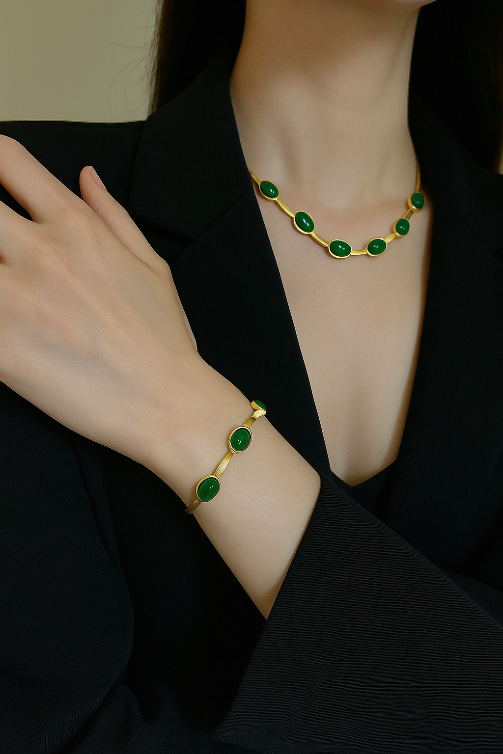 Oval Green Crystal Pendant Necklace Set With Bracelet